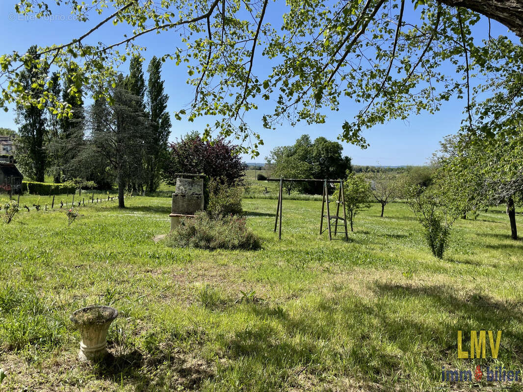 Maison à SAINTE-COLOMBE