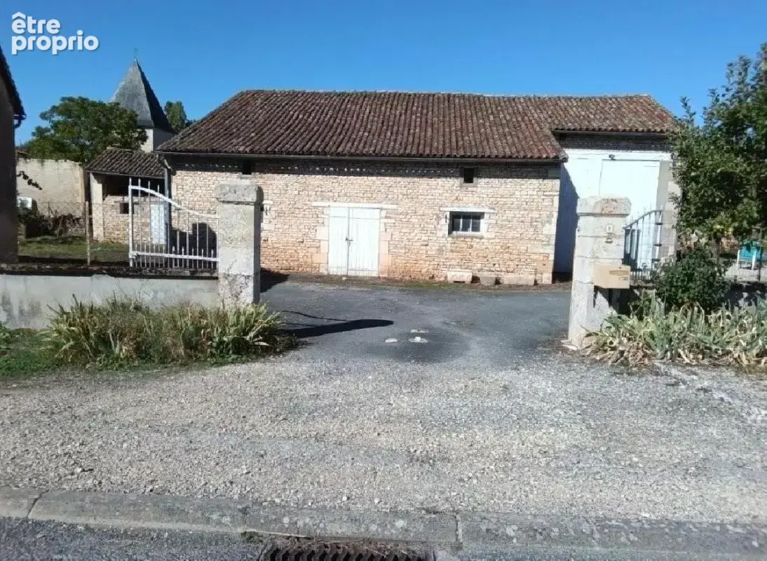 Maison 9 pièces 155 m² à vendre à Chaunay (86400) - photo 2