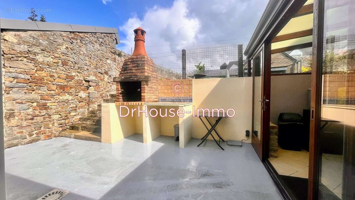 Maison à LA HAYE-DU-PUITS