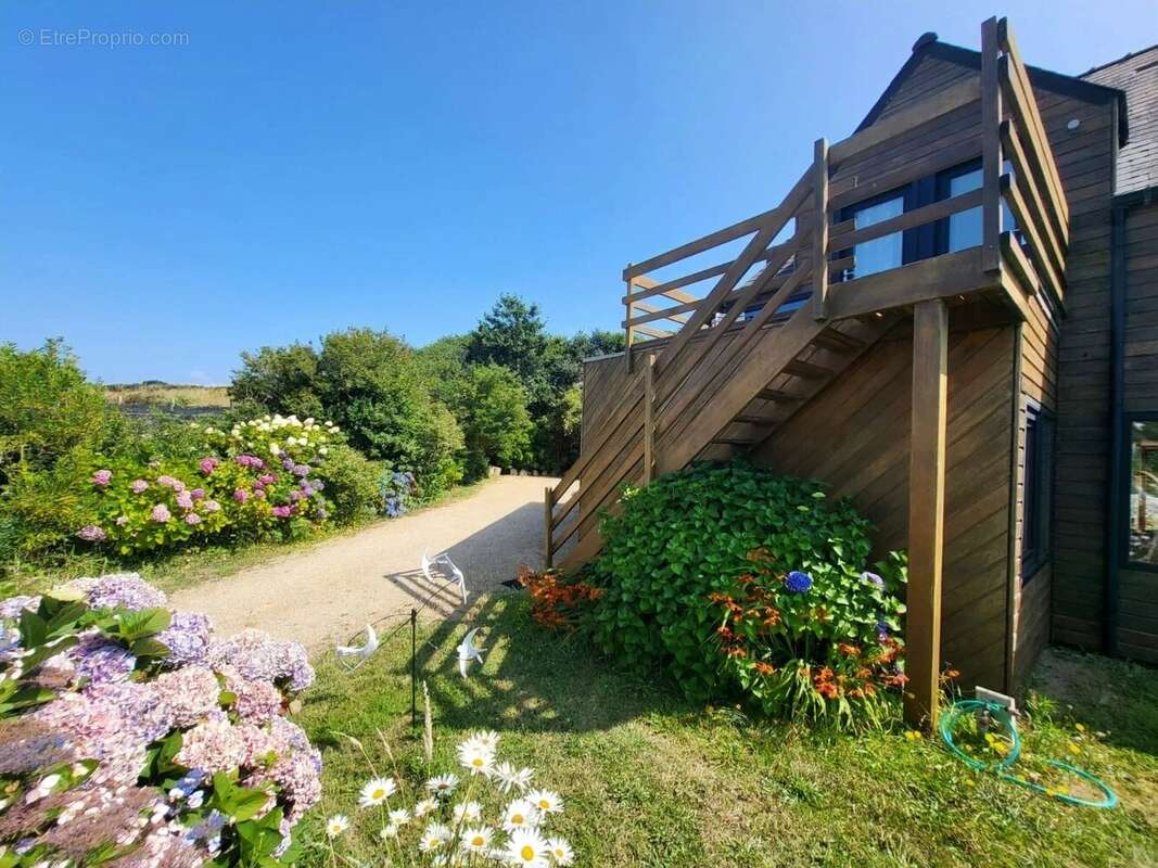 Maison contemporaine de 215 m² à Porspoder - photo 5