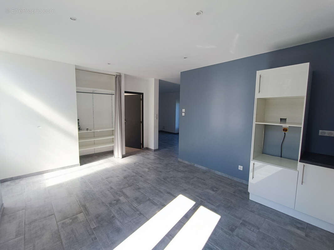 Maison à SANCERGUES