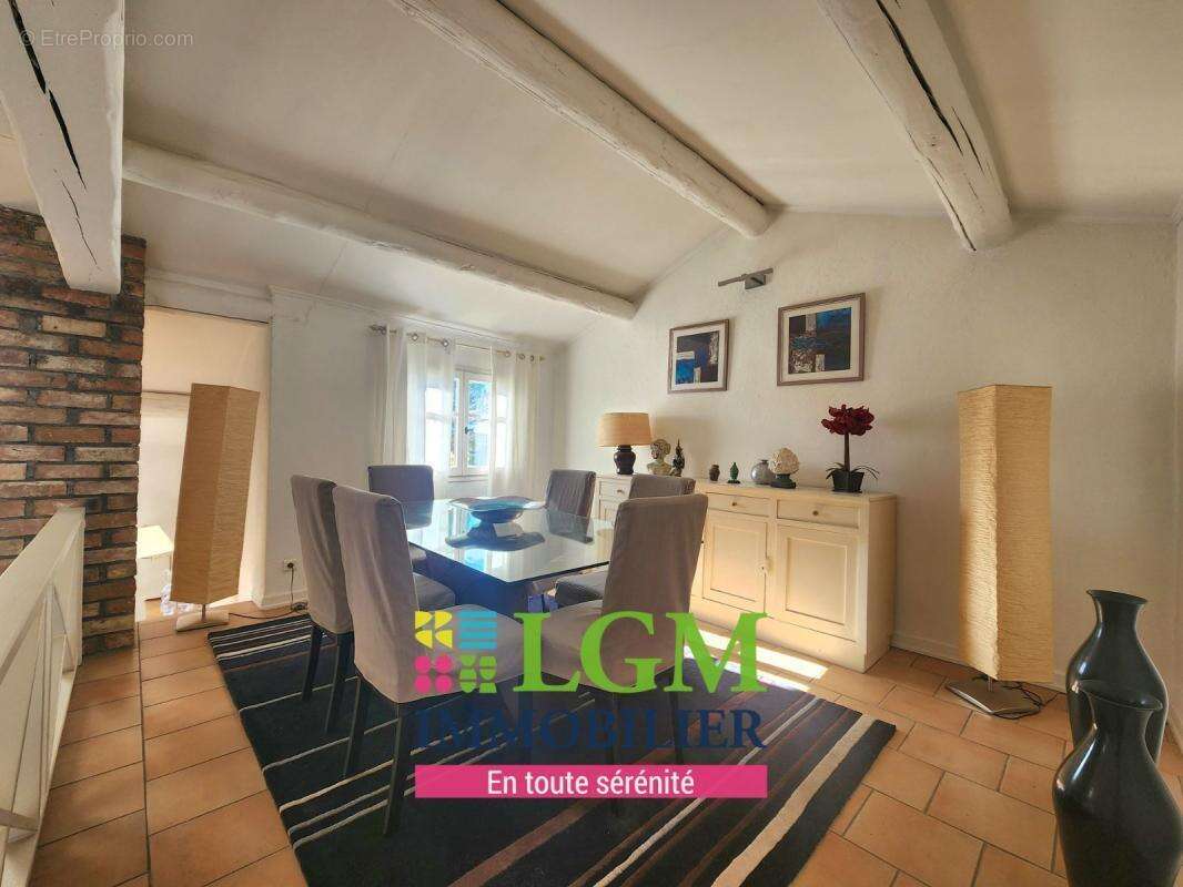 Maison à BOISSET-ET-GAUJAC