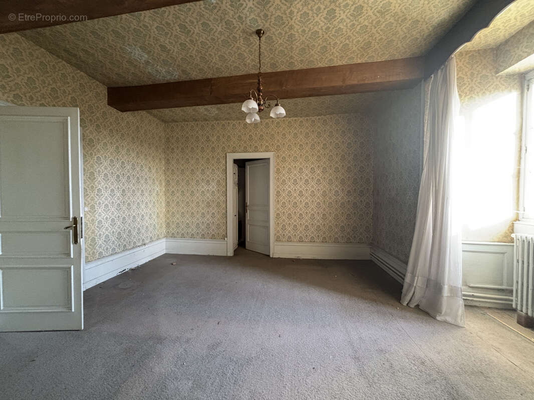 Appartement à ORCHAMPS