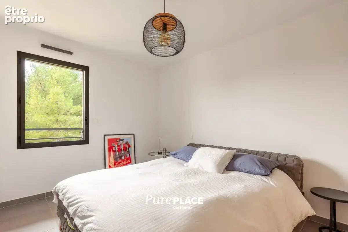 Appartement T3 de 70 m² à Aix-en-Provence 13090, Rue Micheline Paliard - photo 8