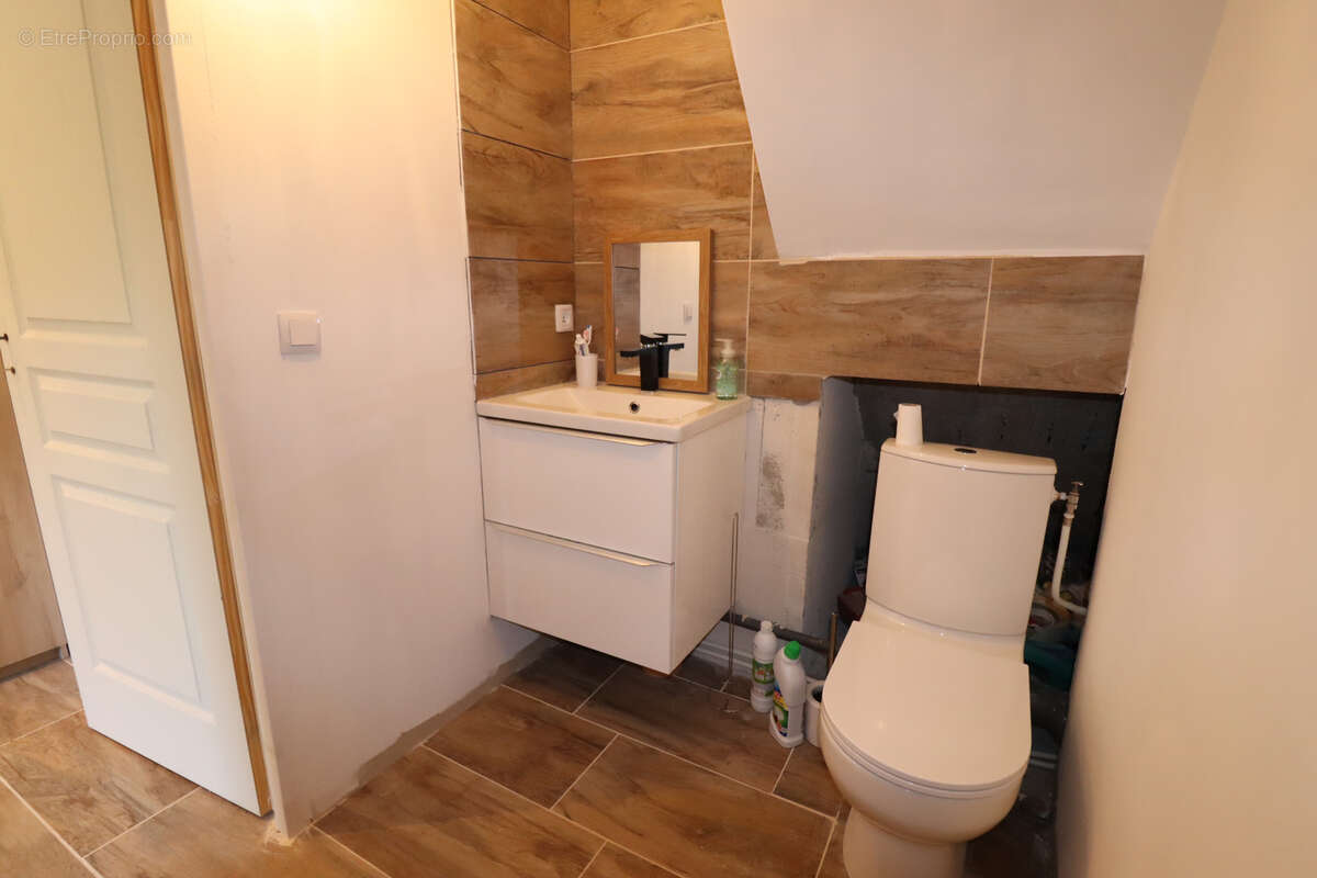 Maison à VILLARS-COLMARS