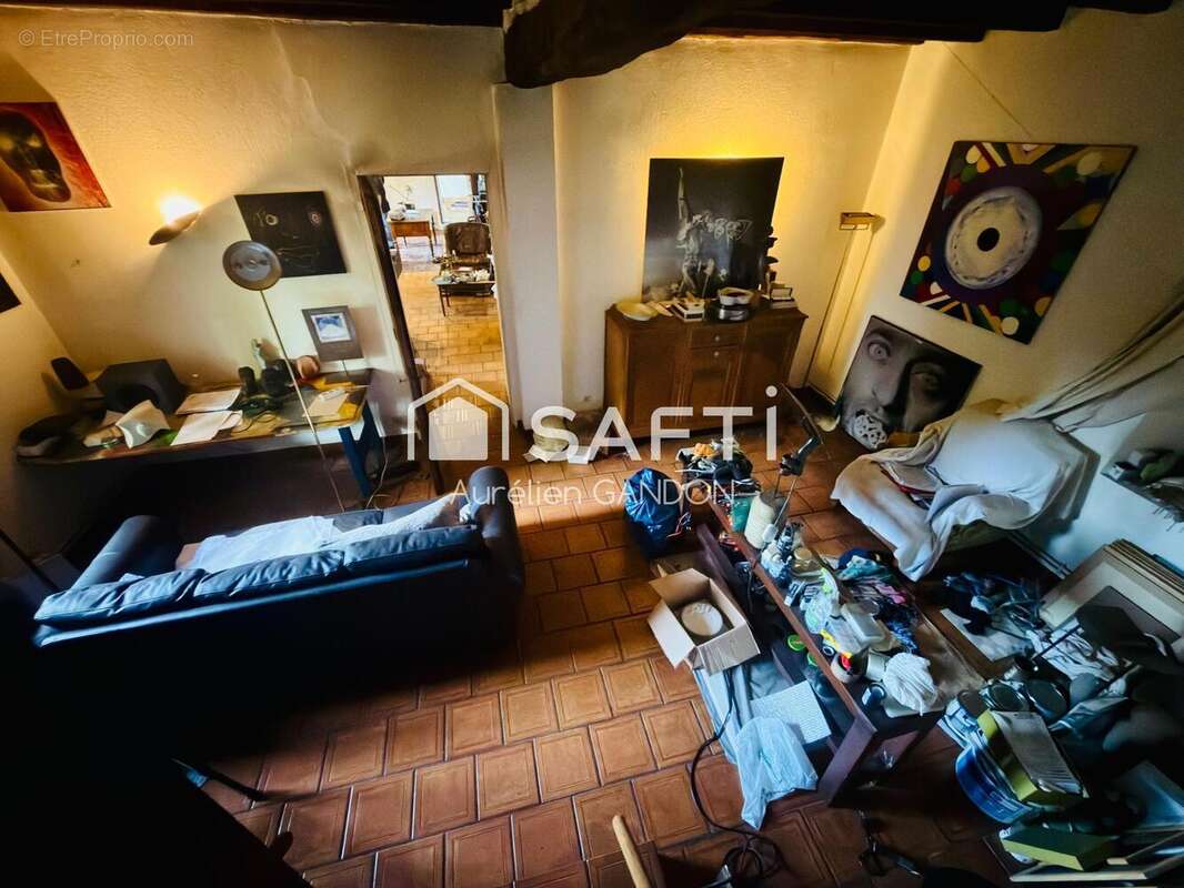 Maison 222 m² à Les Bordes  - photo 6
