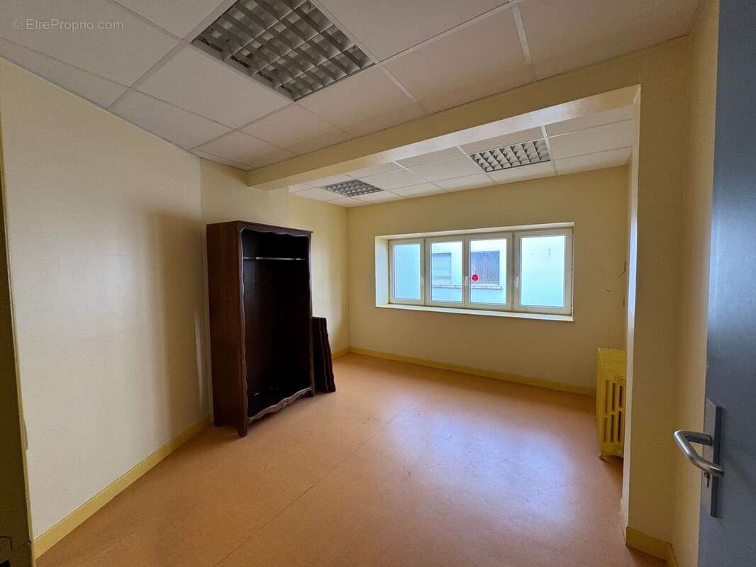 Commerce à CHARLEVILLE-MEZIERES