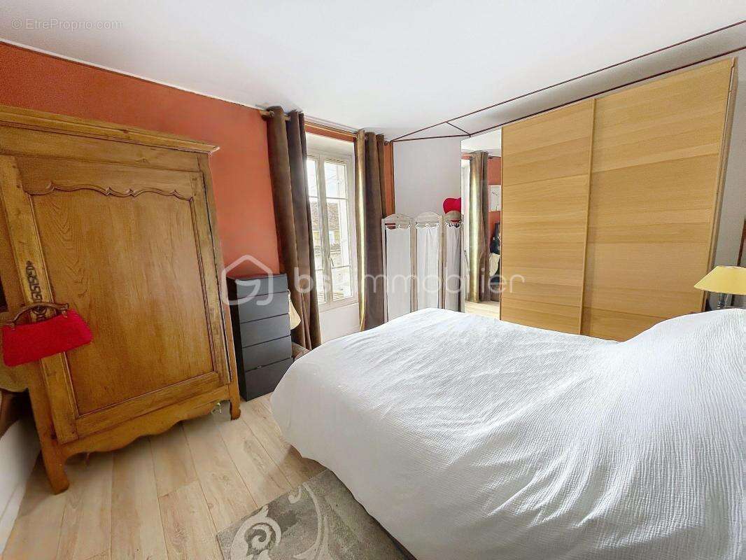 Maison à MORET-SUR-LOING