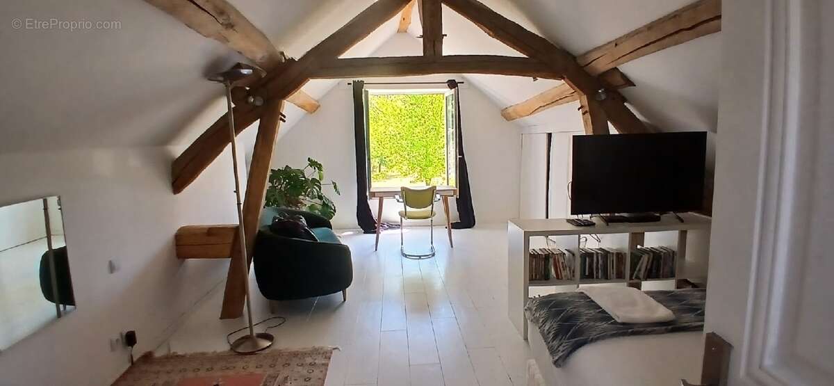Maison à MILLY-LA-FORET