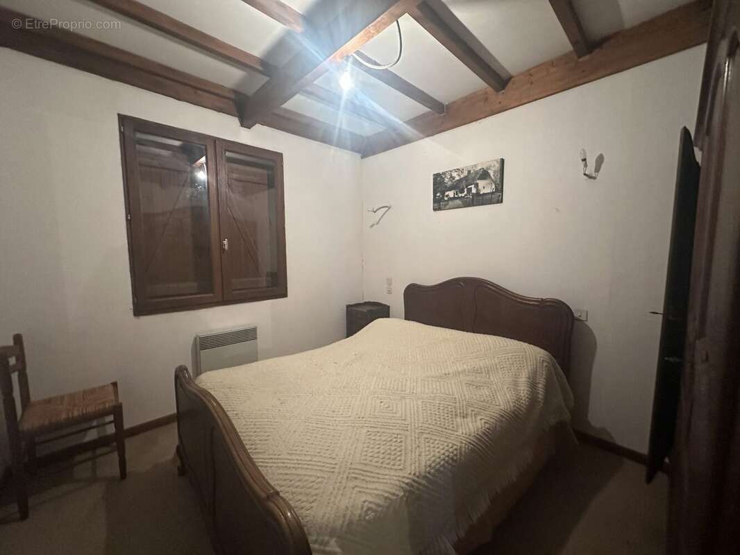 Maison 91 m² à Montignac-De-Lauzun  - photo 9