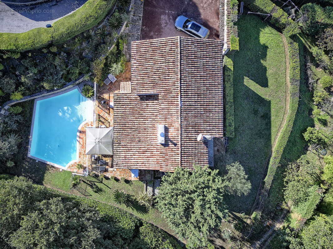 Maison à MOUGINS