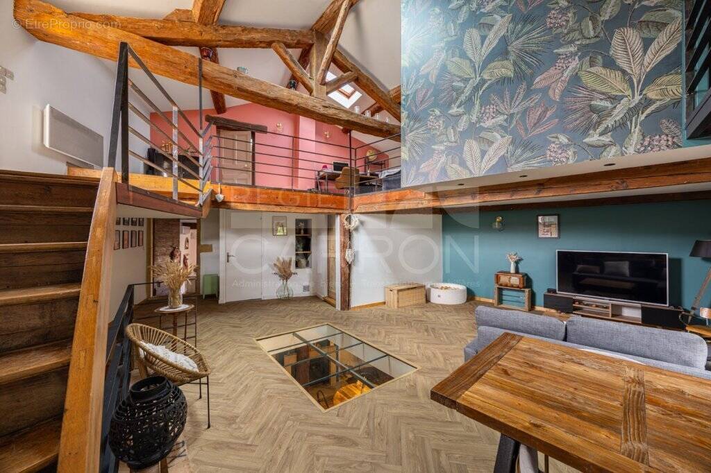 Maison à FONTAINES-SAINT-MARTIN