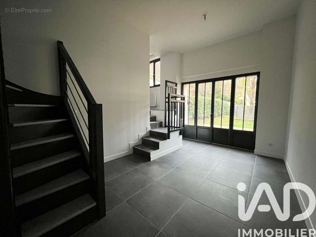 Photo 4 - Maison à MANTES-LA-VILLE