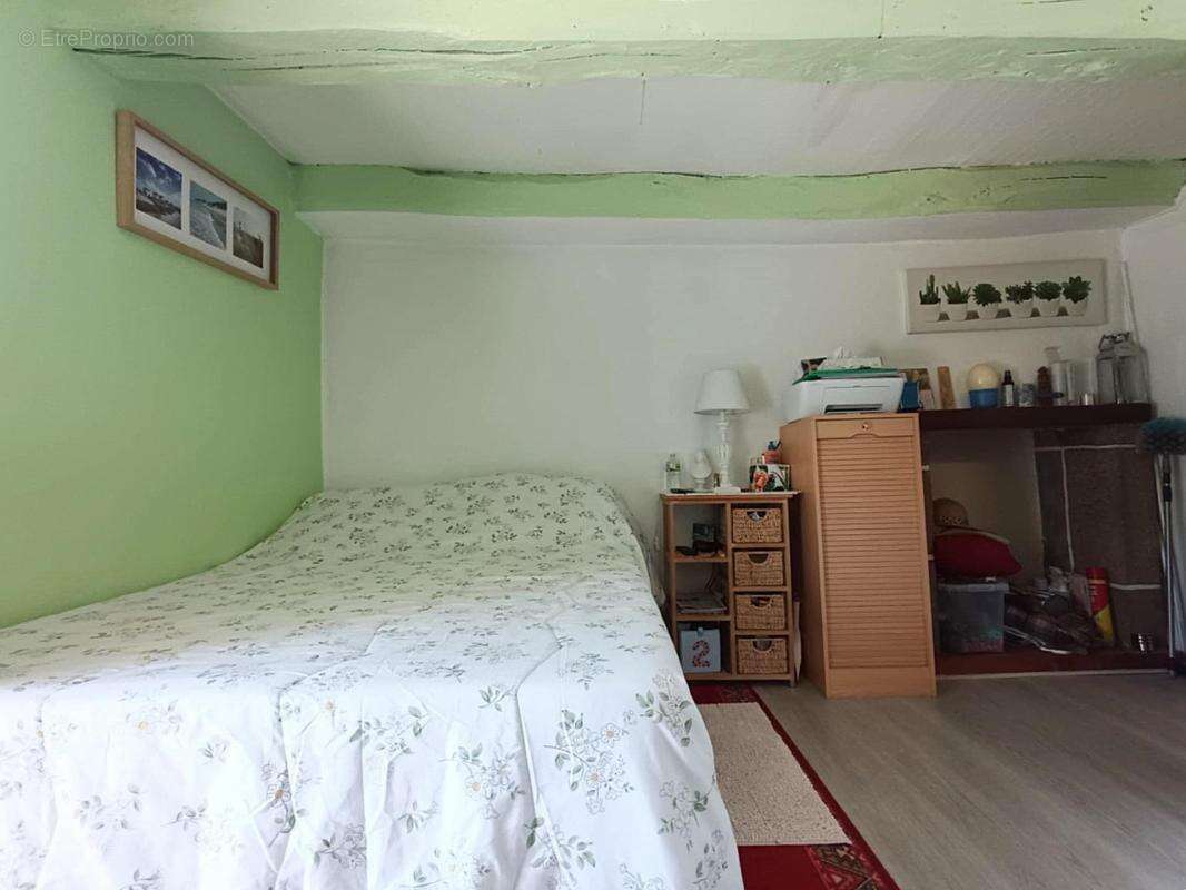 Maison à SERENT