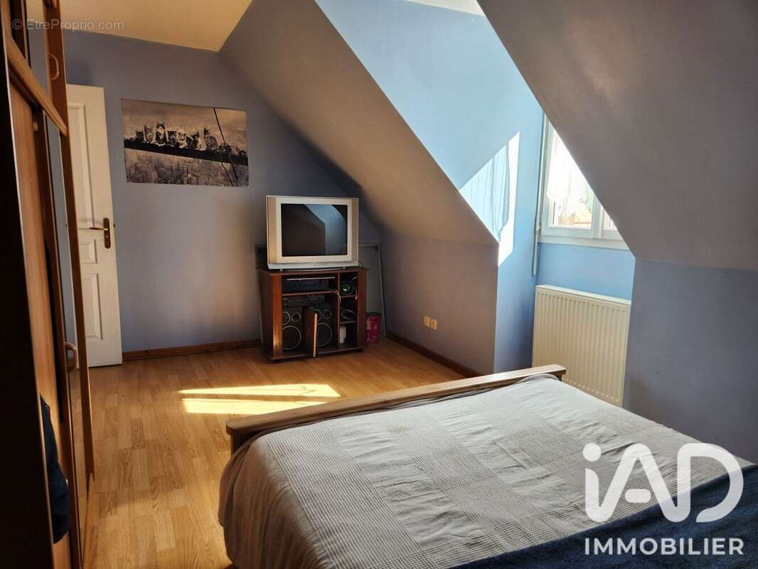 Maison 160 m² à Chuisnes  - photo 8