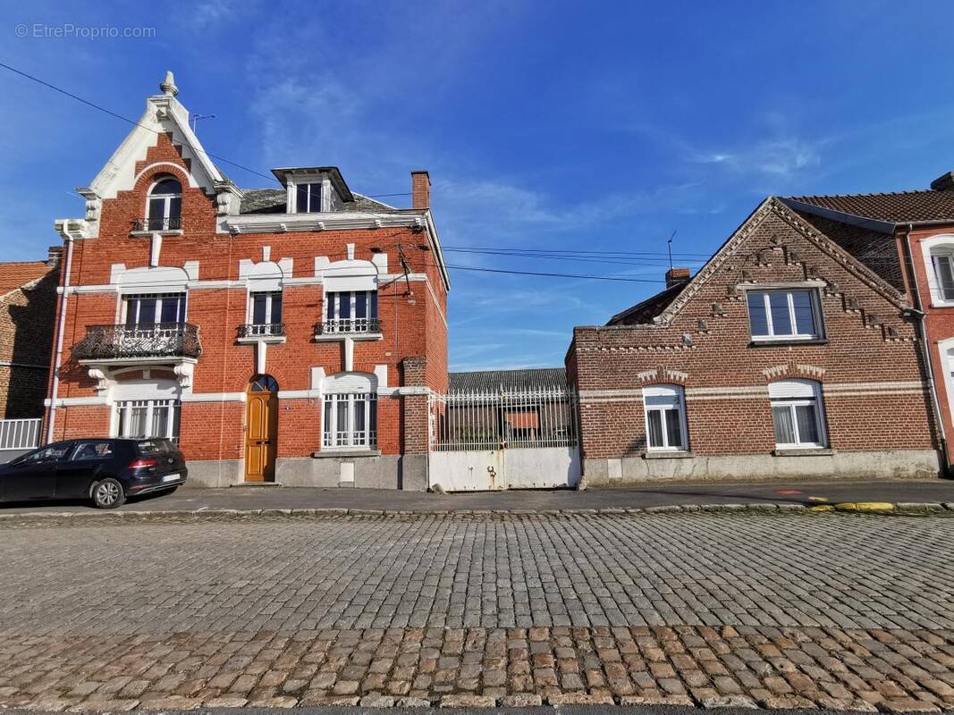 Maison à AUBIGNY-AU-BAC
