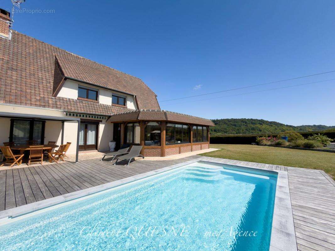 Maison à SAINT-NICOLAS-D'ALIERMONT
