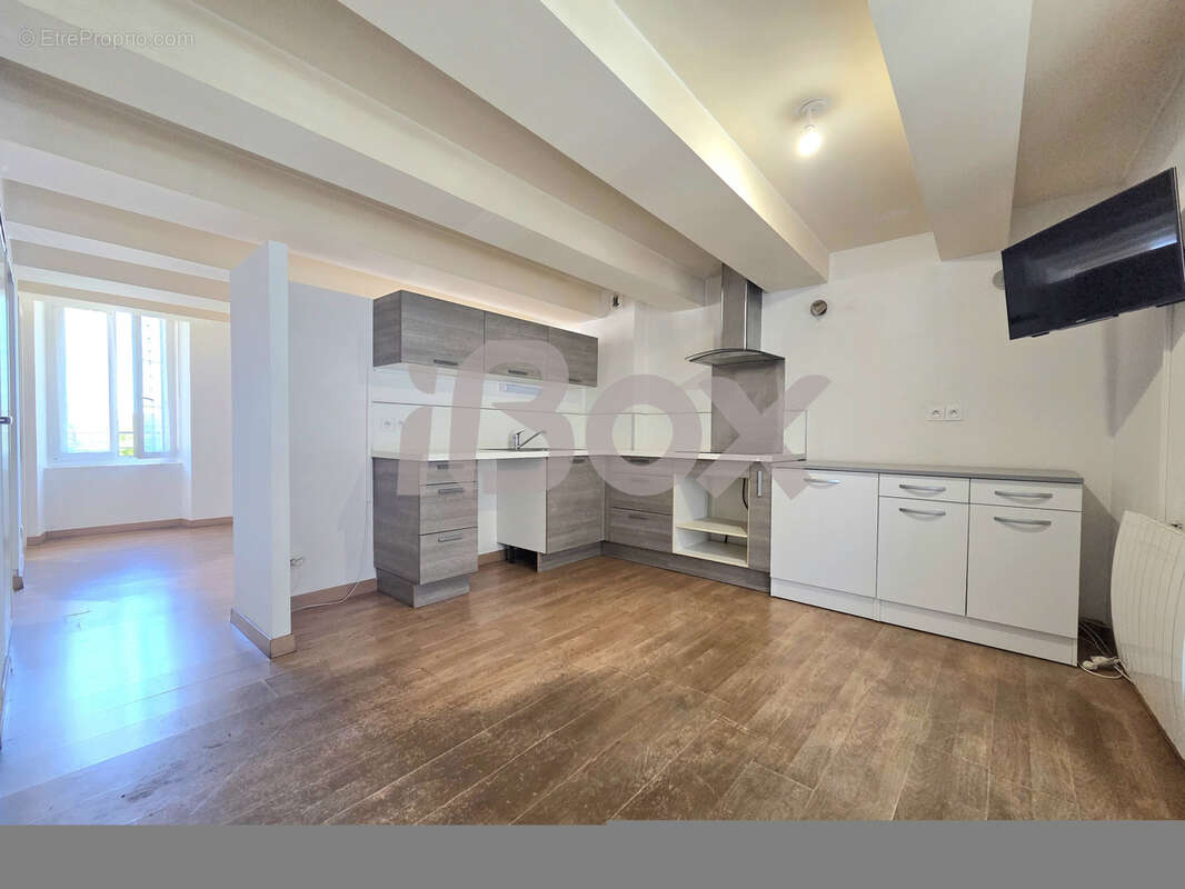Appartement à LA FARLEDE