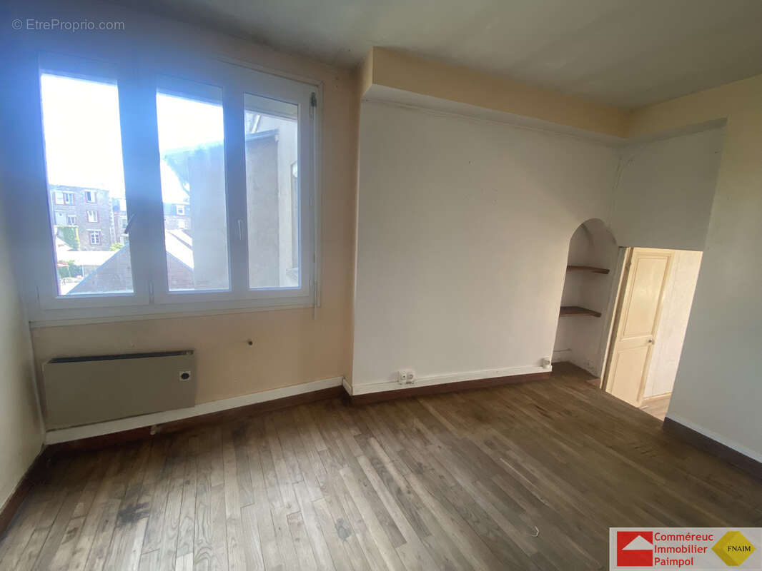 Appartement à PAIMPOL