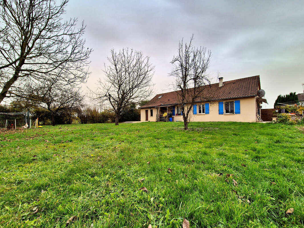 Maison à HOUDELAINCOURT