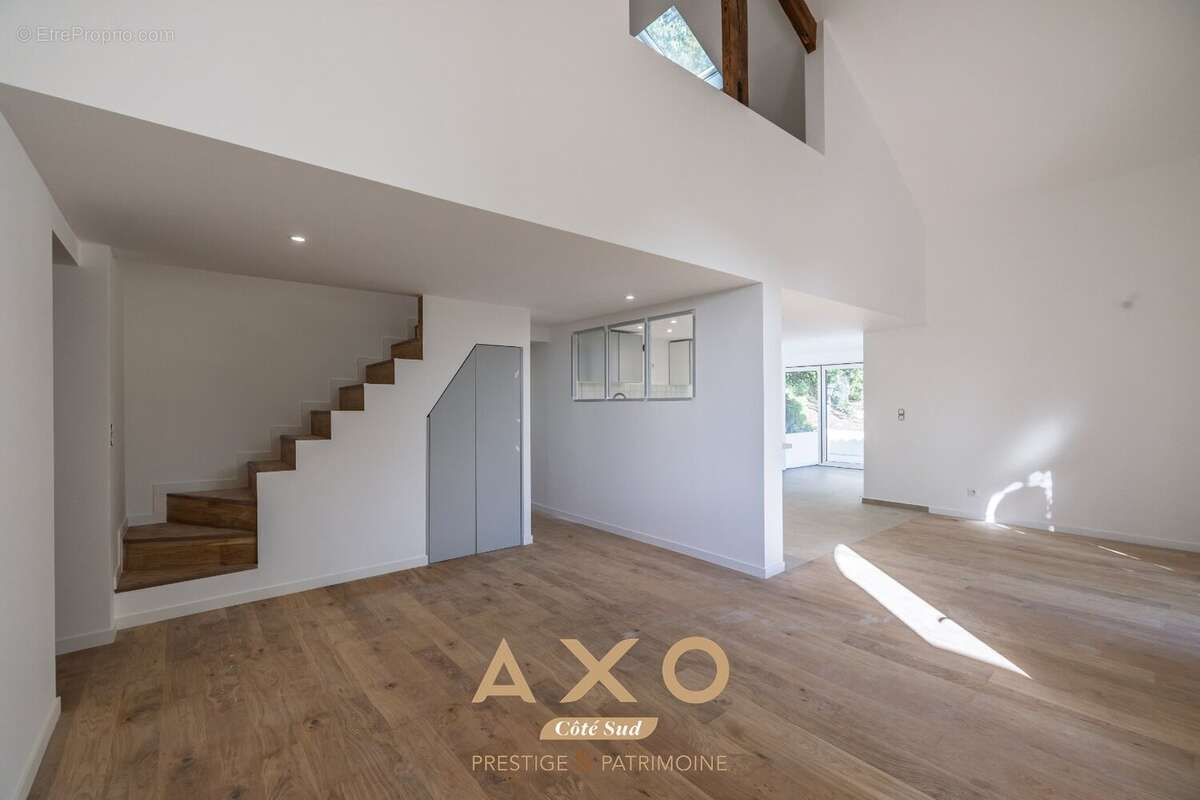 Aix-en-provence - proche la torse - maison de ville- t4 - piscinable - garage - 895 000 - photo 3