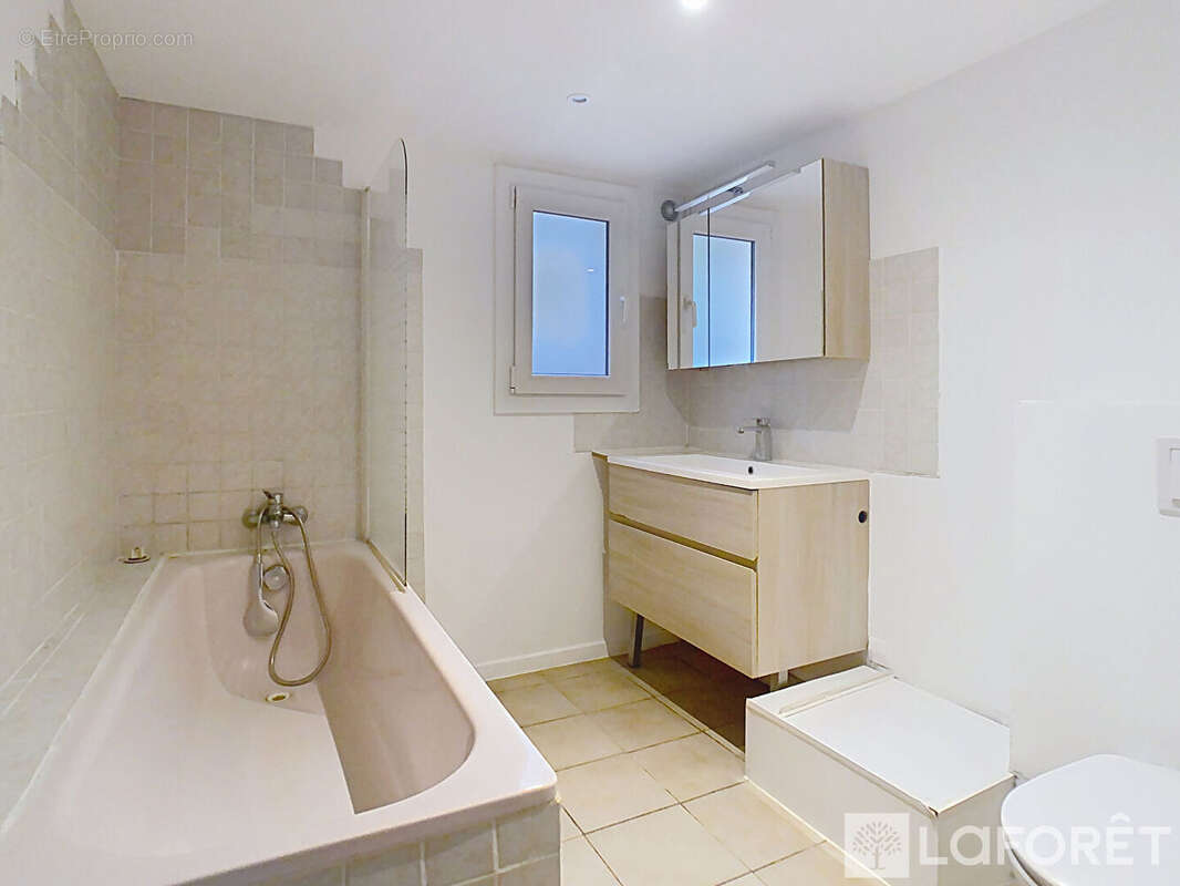 Maison à ENSUES-LA-REDONNE