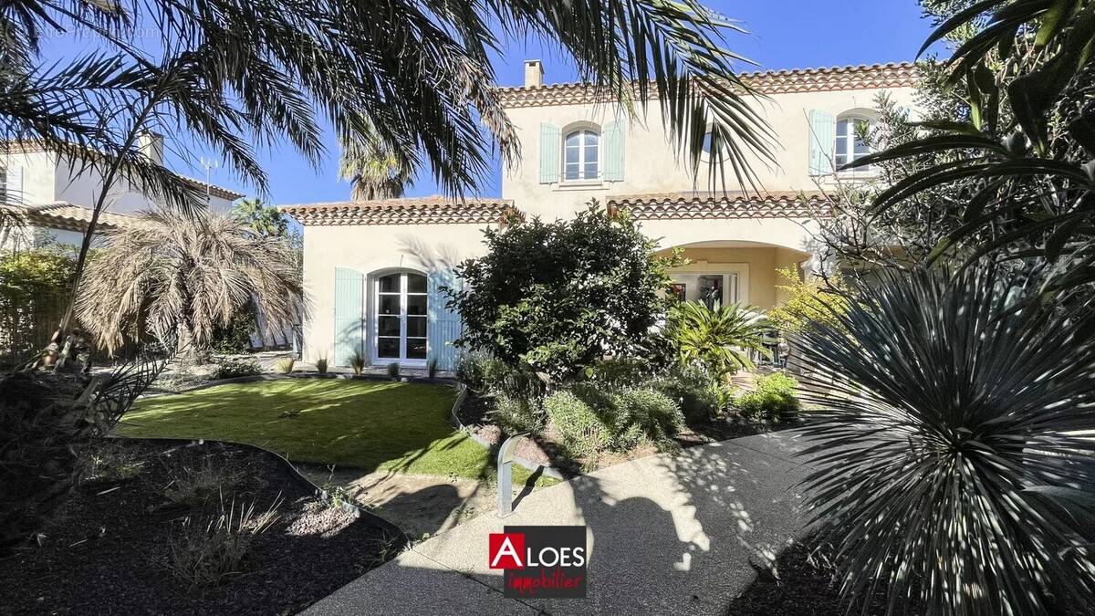 Maison à AIGUES-MORTES