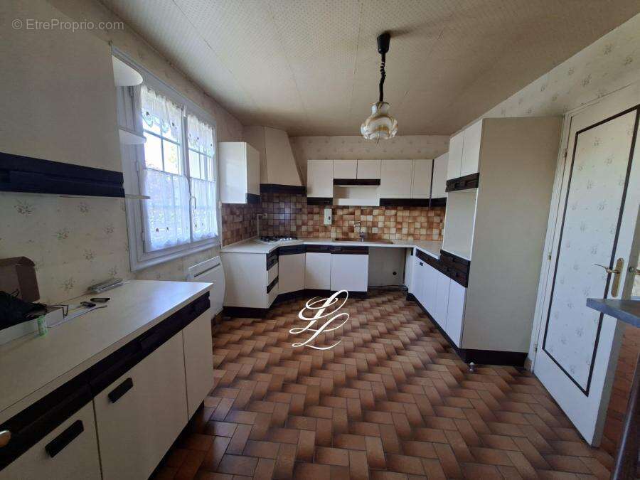 Maison 98 m² à Sable-Sur-Sarthe  - photo 276