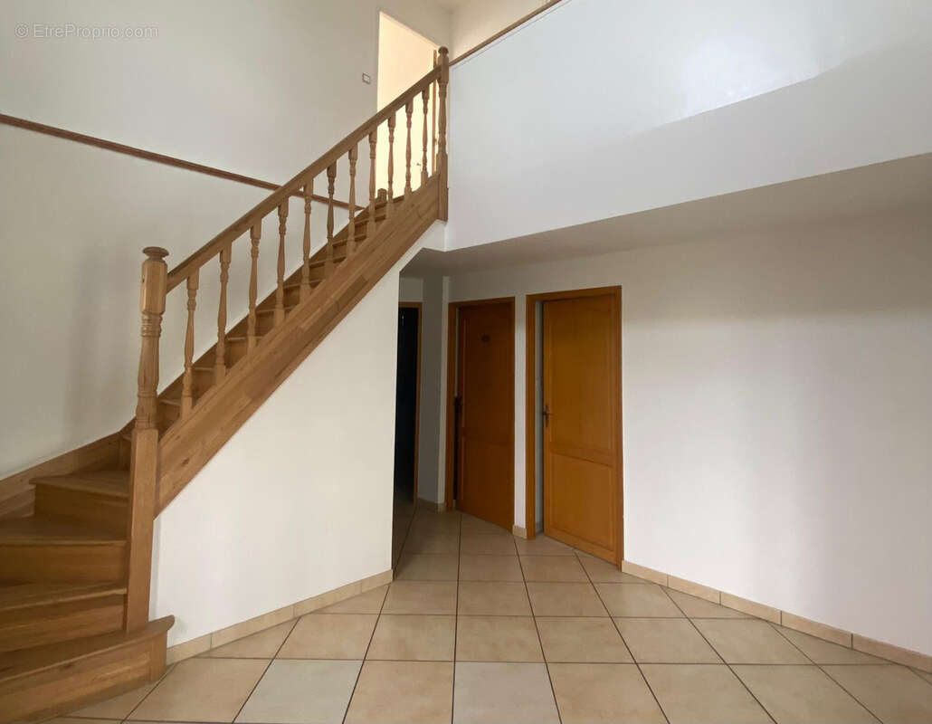 Maison à SAINT-QUENTIN