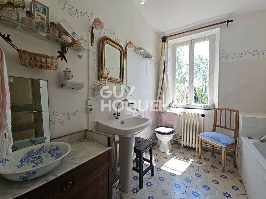 Demeure de Maître : L'Élégance et l'Espace aux Portes de Narbonne - photo 8