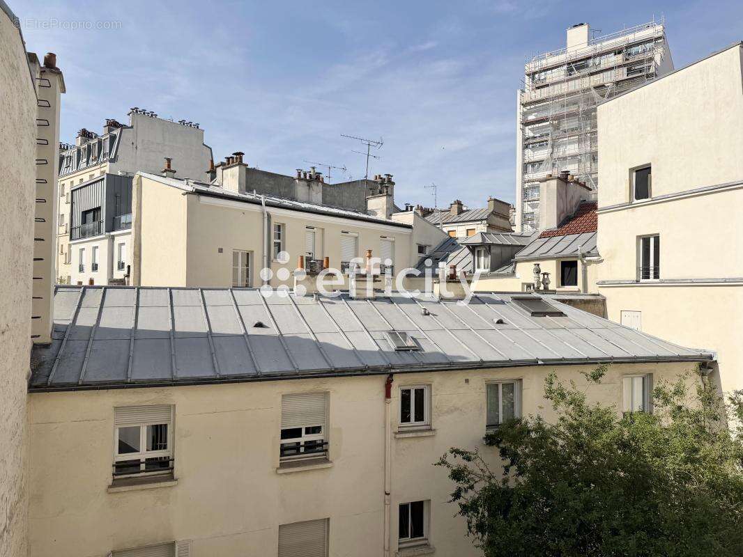 Appartement à PARIS-12E