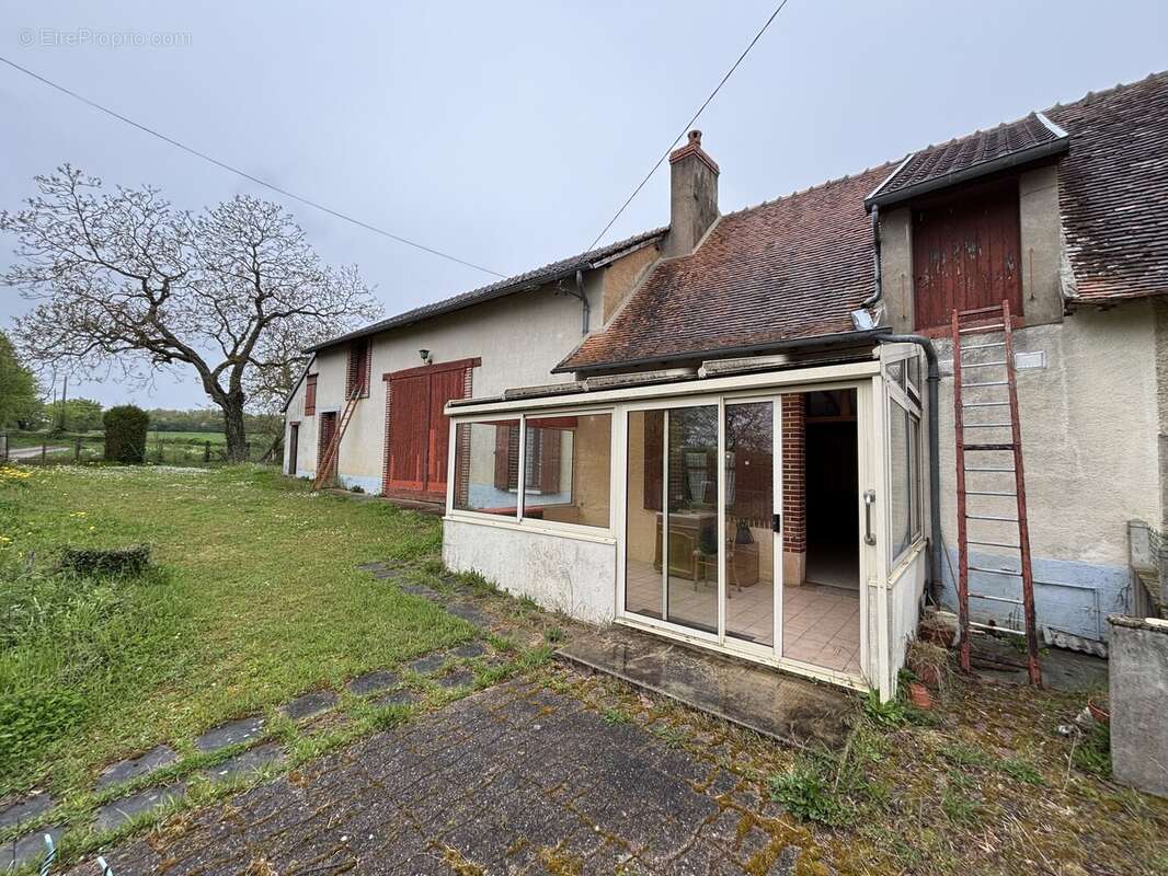 Maison à SAVIGNY-EN-SANCERRE