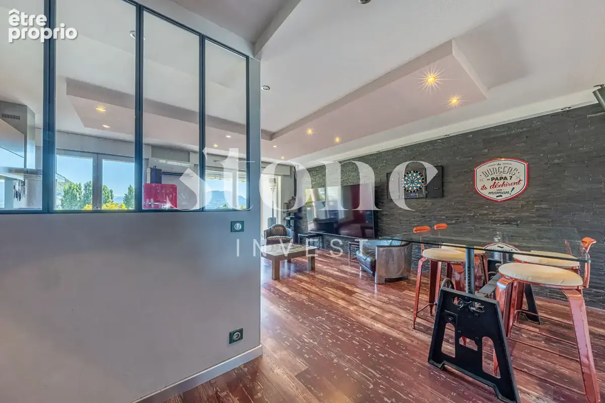 Annecy le vieux - Appartement 3 pièces avec vue lac et montagnes - photo 9