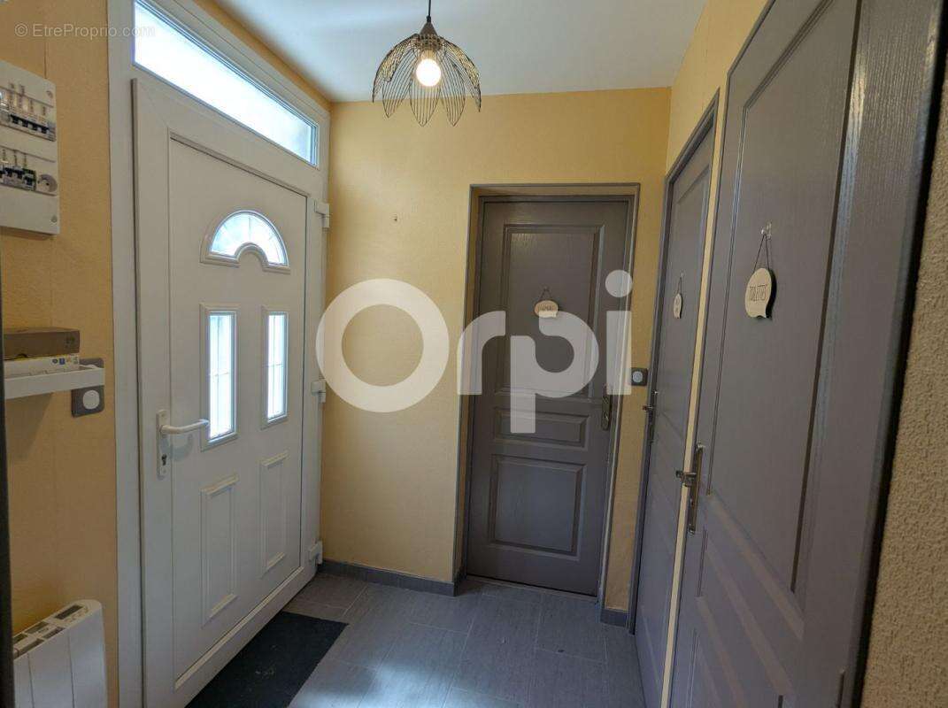 Maison a renover, 78,5 m² potentiel de 150 m², a vendre a vic-sur-aisne (02290) - - photo 3