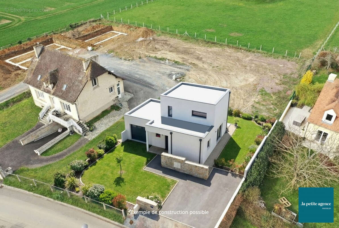 Terrain à GRAINVILLE-SUR-ODON