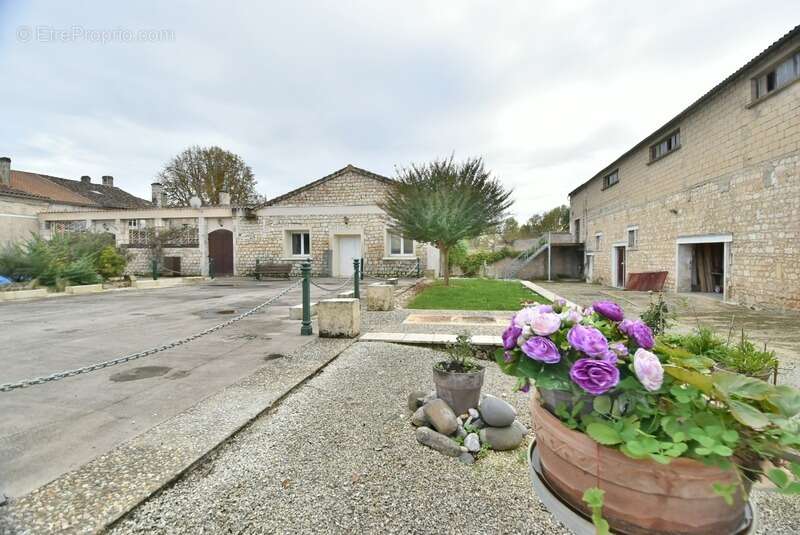 Appartement à ANGOULEME