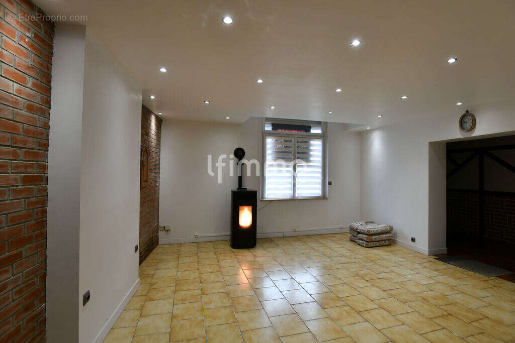 maison familial de 127m2– 3 garage – grenier aménageable - photo 4