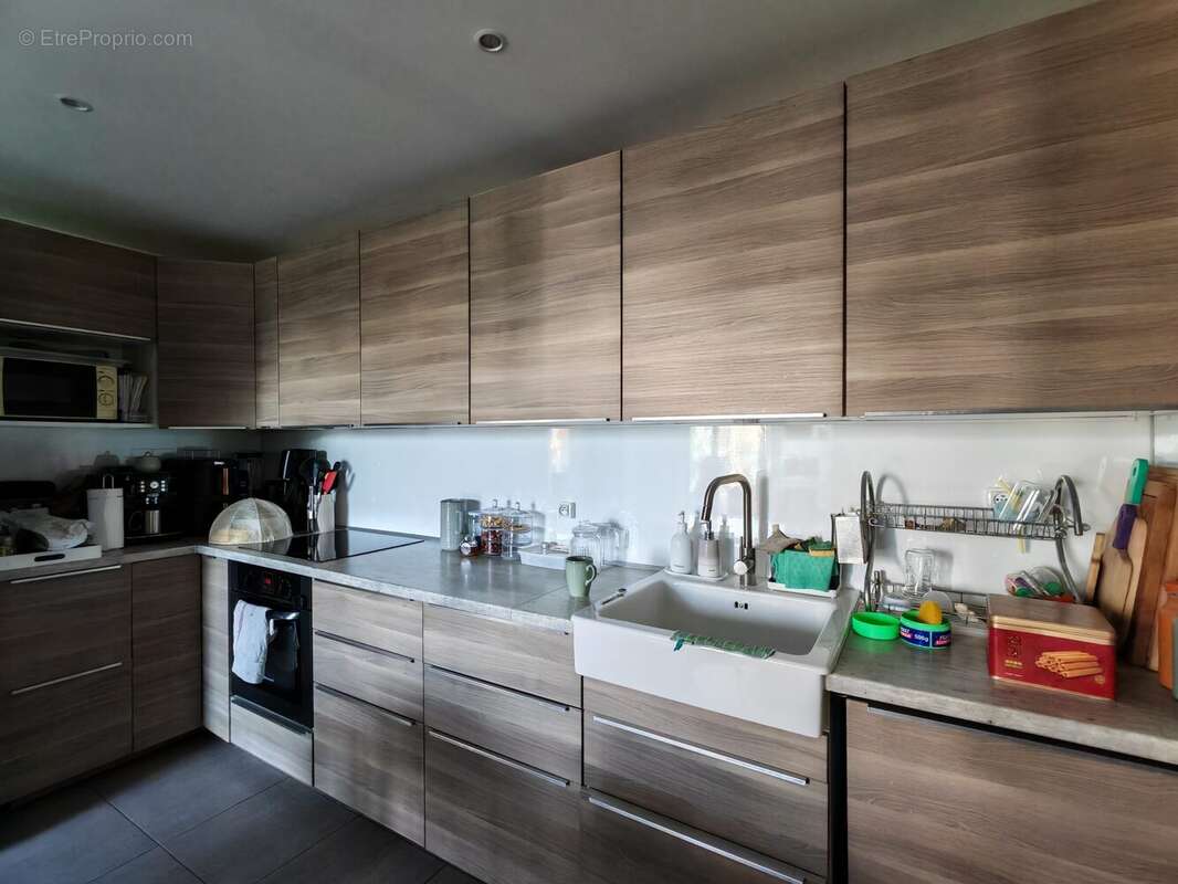 Appartement à GENNEVILLIERS