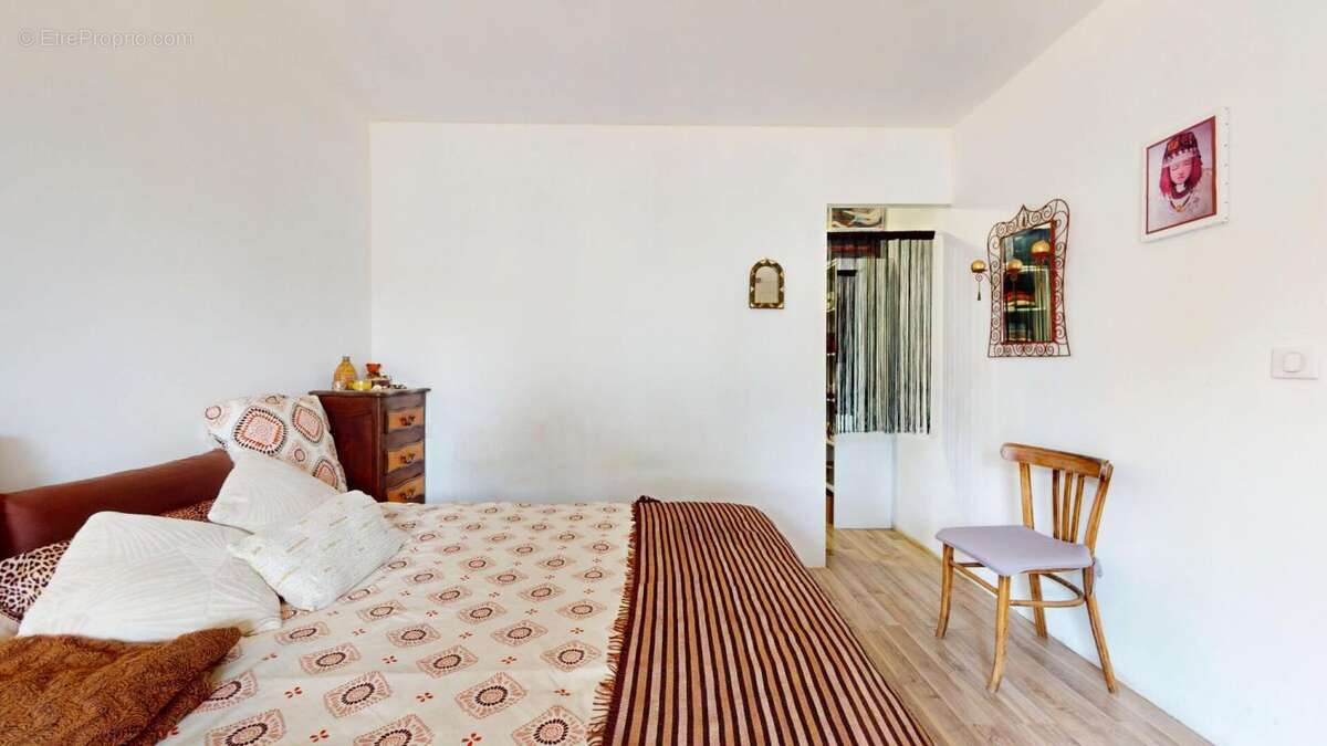 En exclusivite - plain pied - 4 faces - 3 chambres - sejour 60 m2 - photo 15