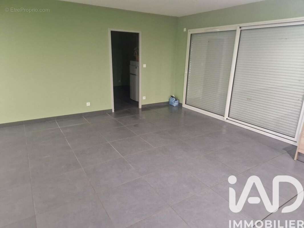 Maison 98 m² à Combeaufontaine  - photo 6