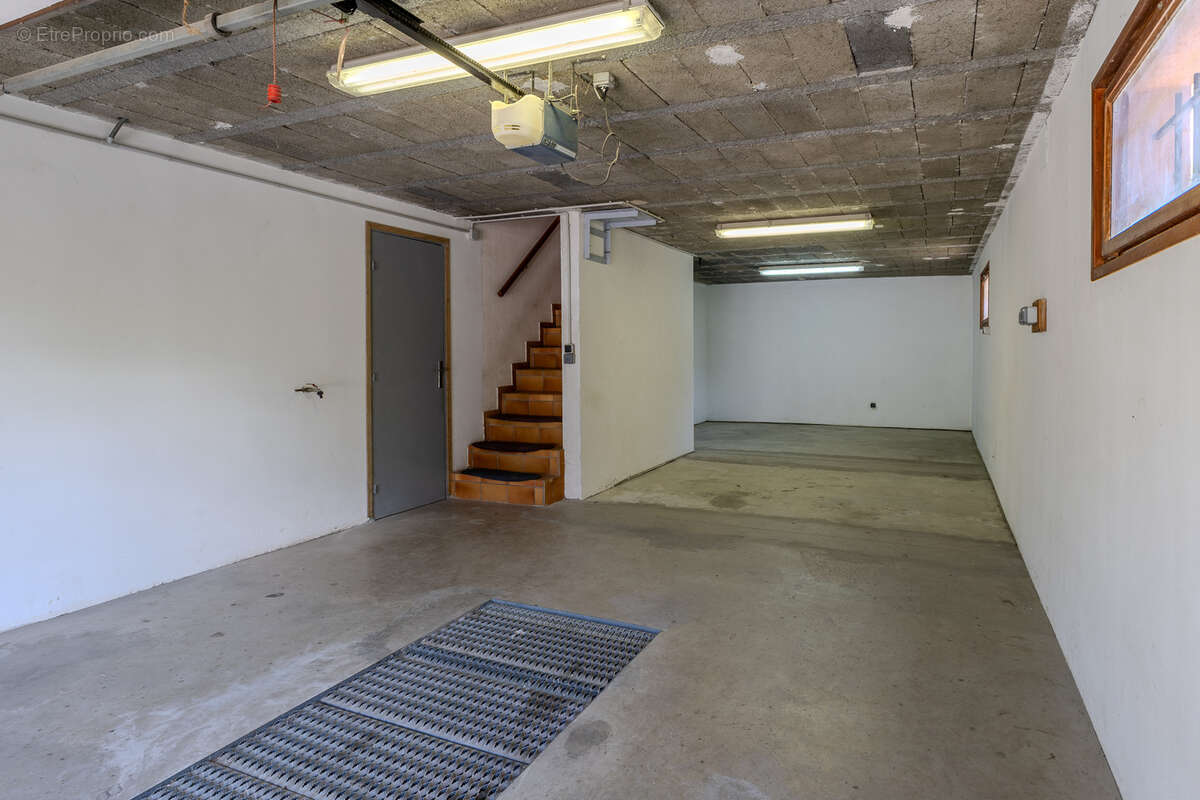 Deux maisons mitoyennes - Villette, proche d'Aime-La Plagne (surface totale de 280m2) - photo 15