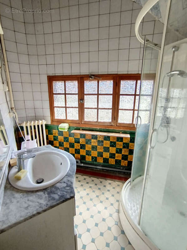 Maison à AISONVILLE-ET-BERNOVILLE