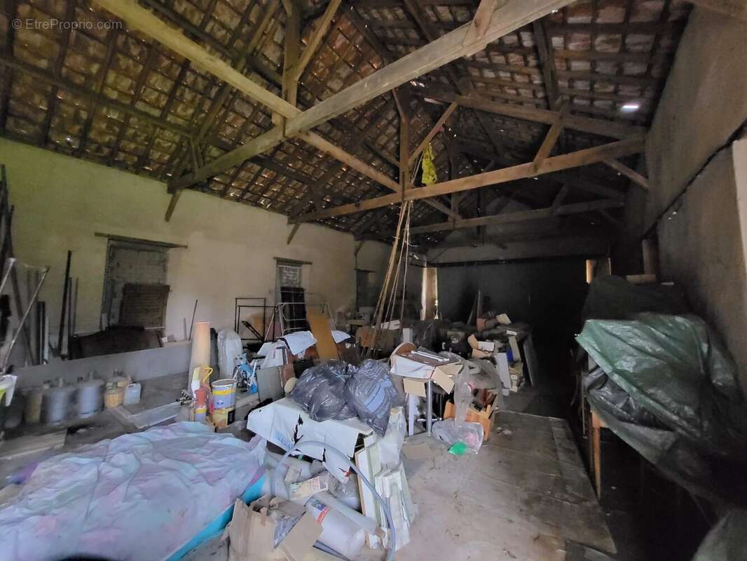 Maison à MONTMORILLON