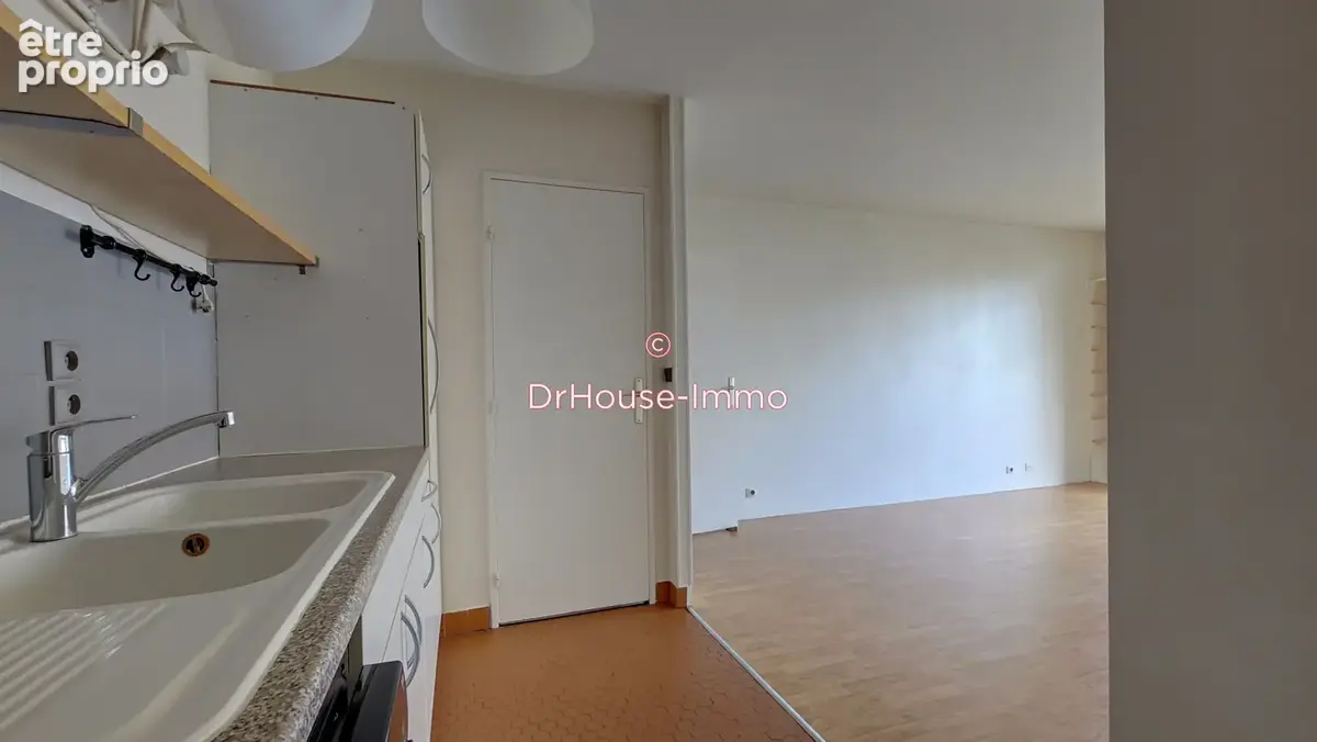 Appartement 44 m² à Paris-20e  - photo 6
