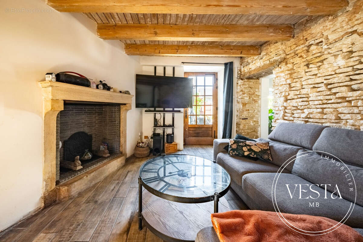 Maison 94 m² à Selongey  - photo 3