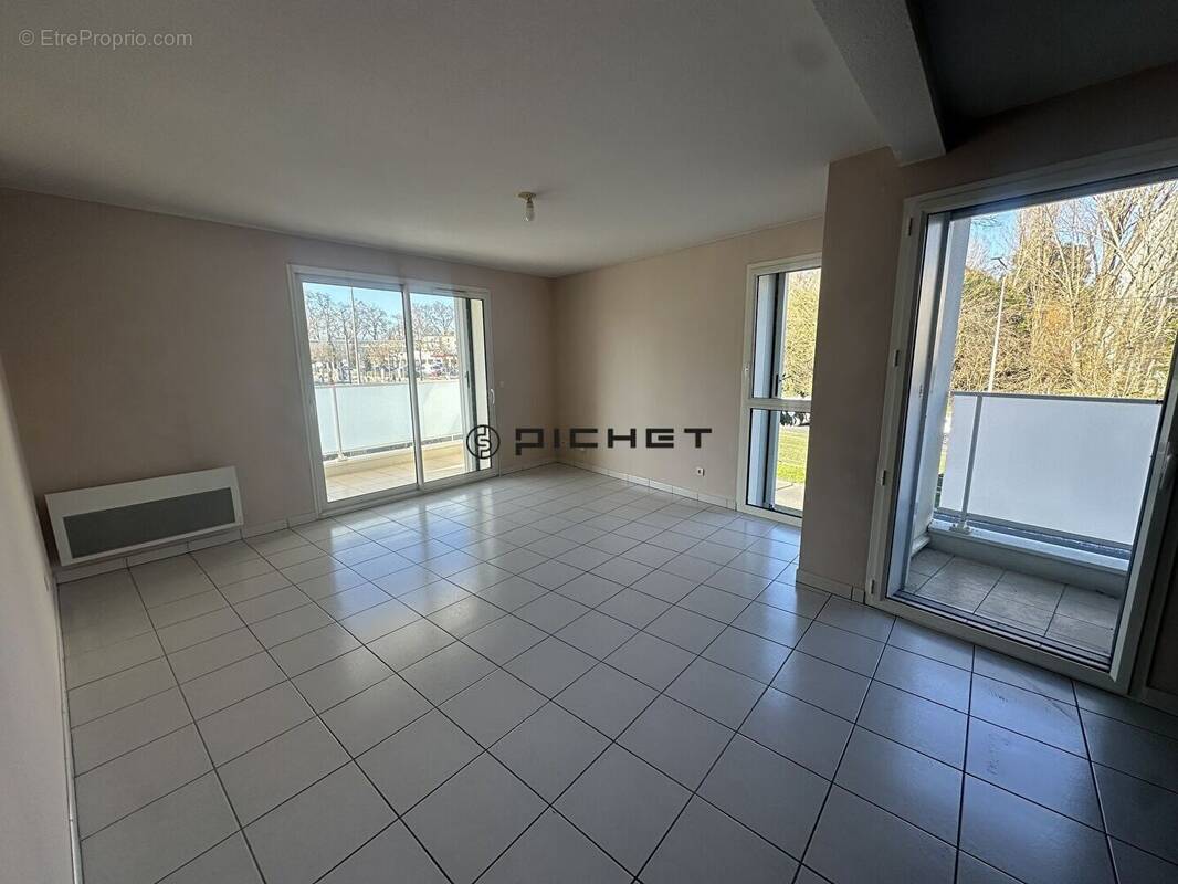 Appartement à MERIGNAC