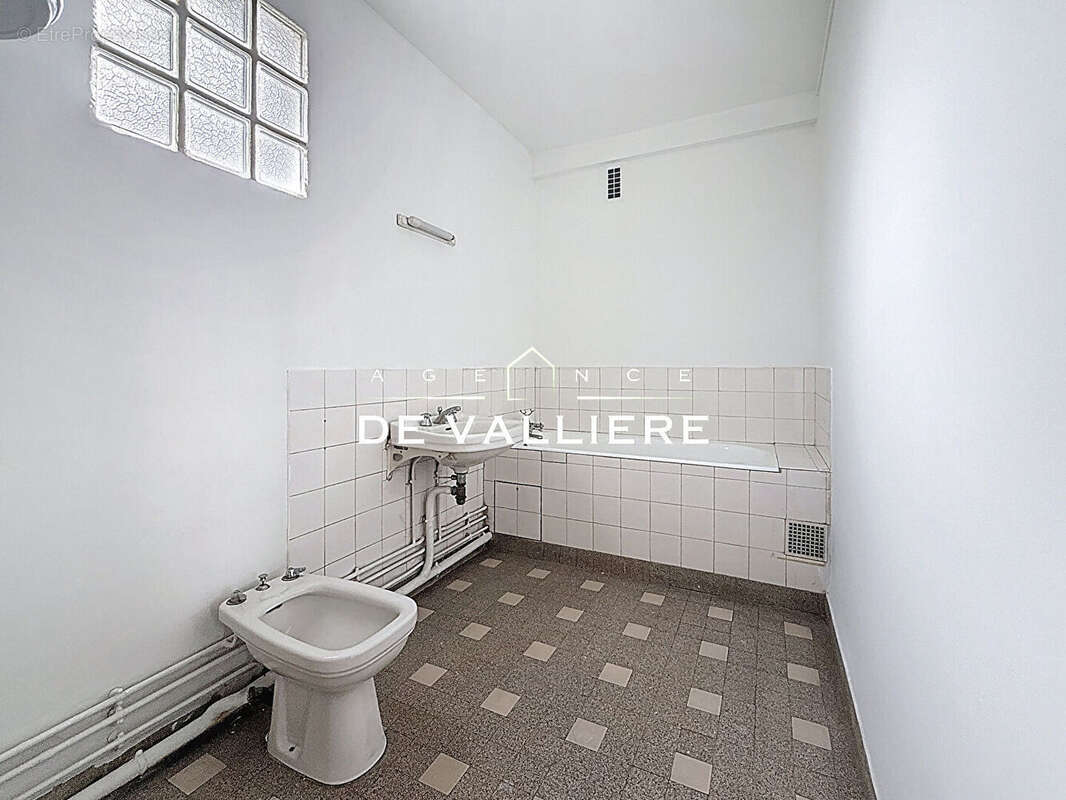 Appartement à RUEIL-MALMAISON