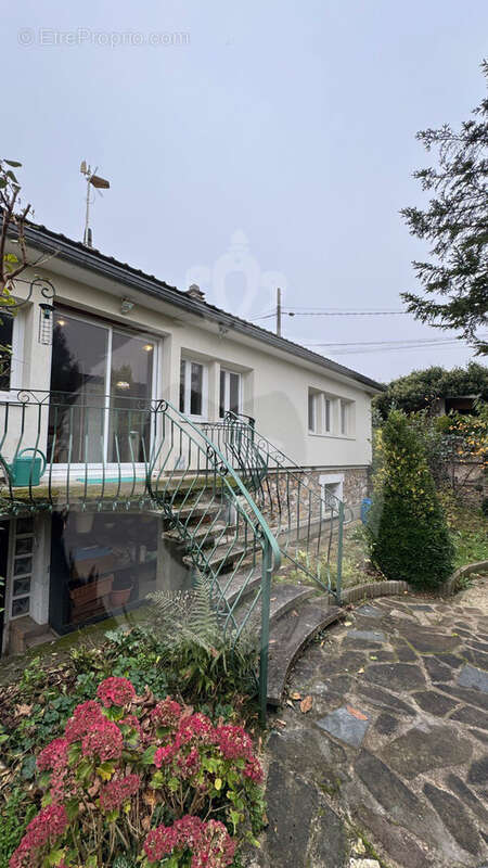 Maison à EPINAY-SUR-ORGE