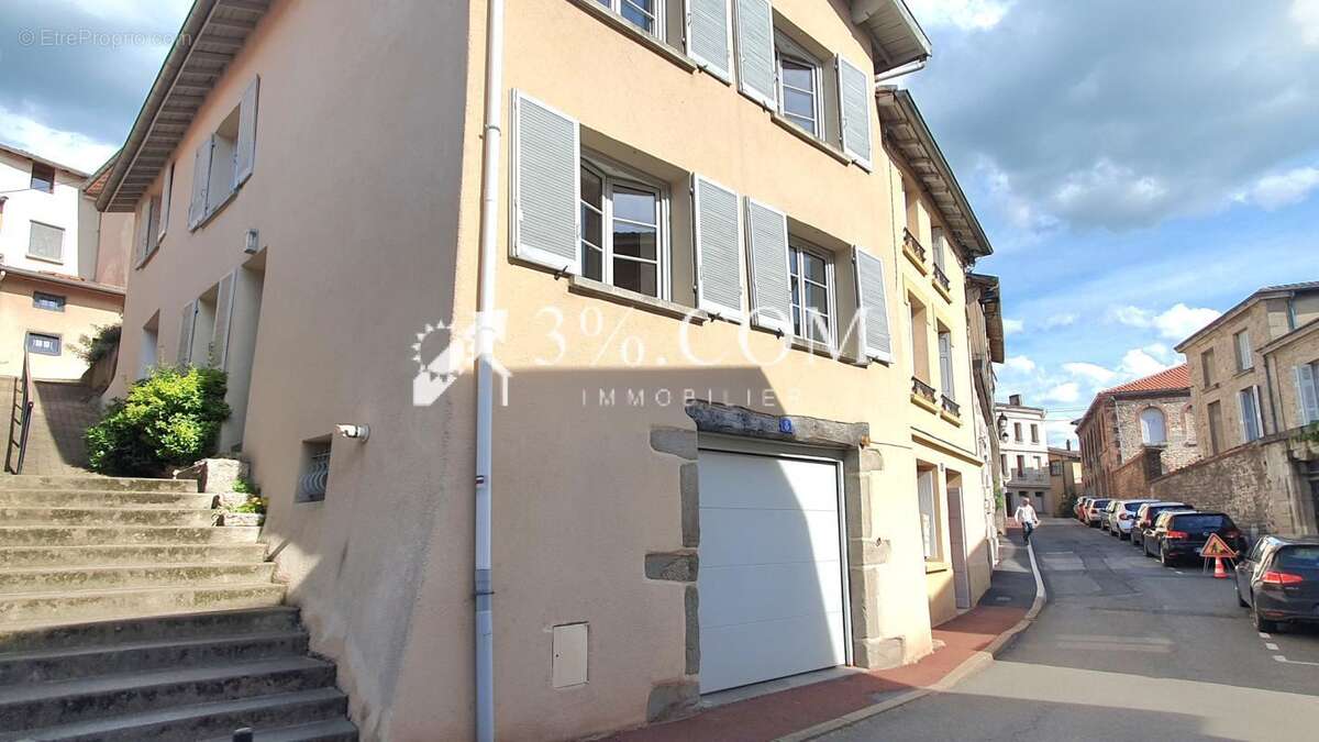 Maison à SAINT-GALMIER