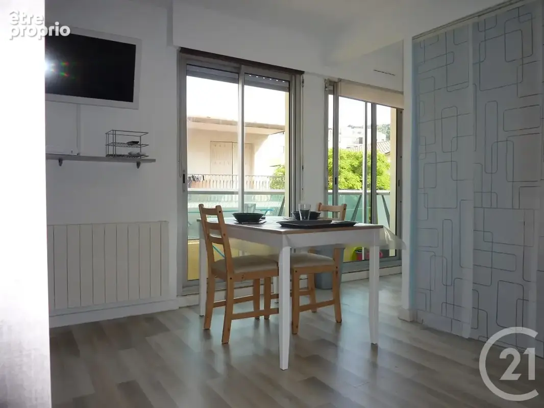 Appartement 1 pièce 18 m² à vendre à Sete (34200) - photo 2